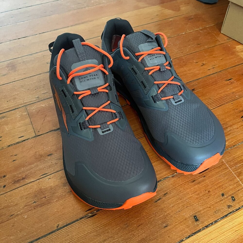 ALTRA MEN'S LONE PEAK ALL-WTHR LOW 2 TRAIL RUNNING SHOE, GRAY/ORANGE, 11.5 *Mint